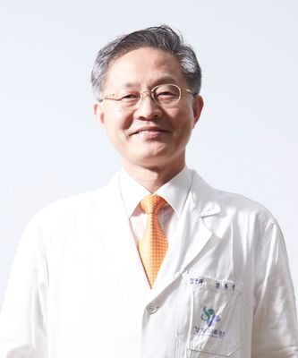 김용석 교수